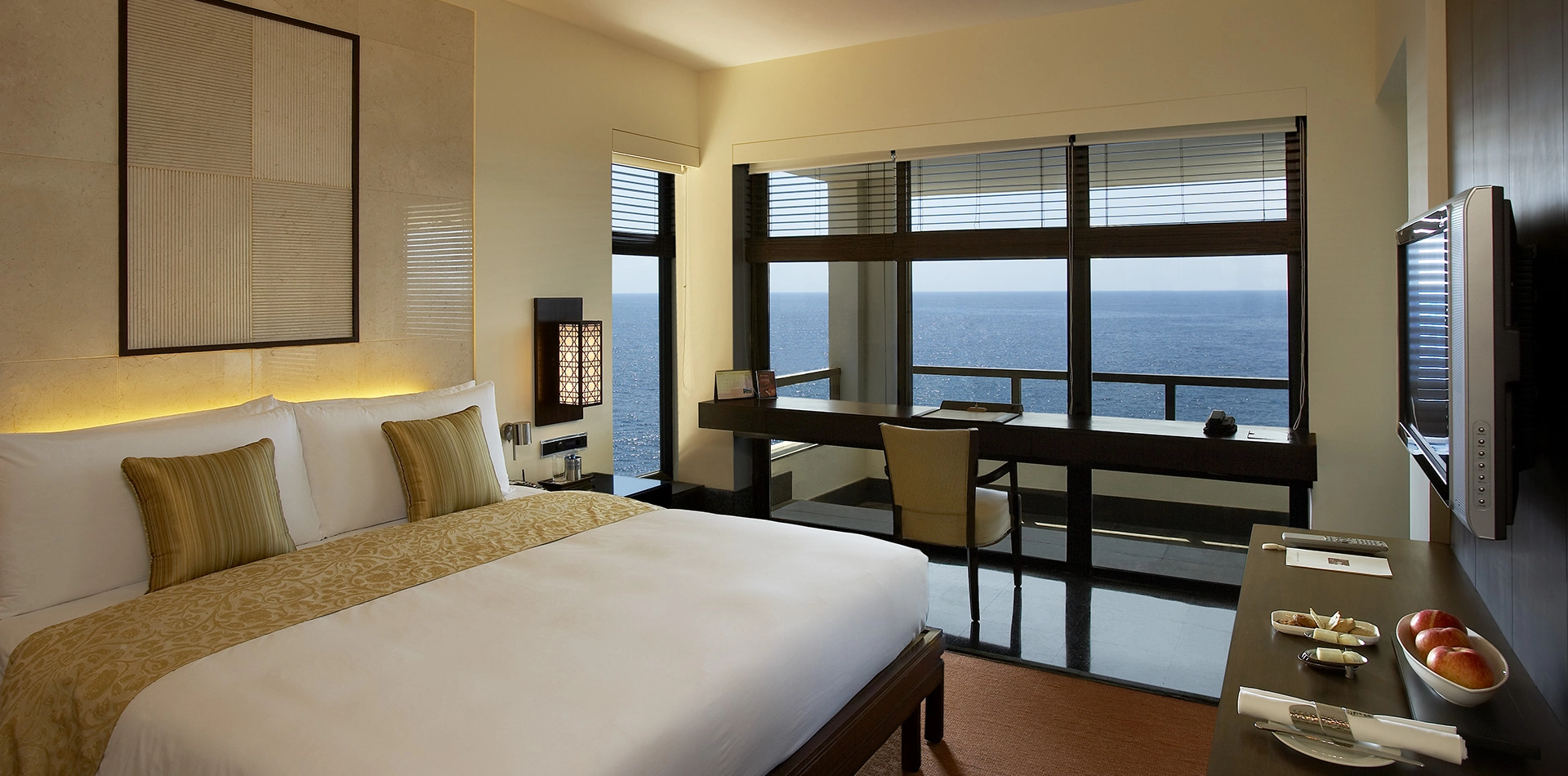 Royal Club Suite at The Leela Kovalam